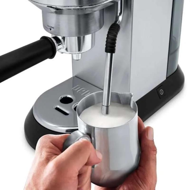 Expresso Dedica  EC 885.M Pack Barista | De'Longhi