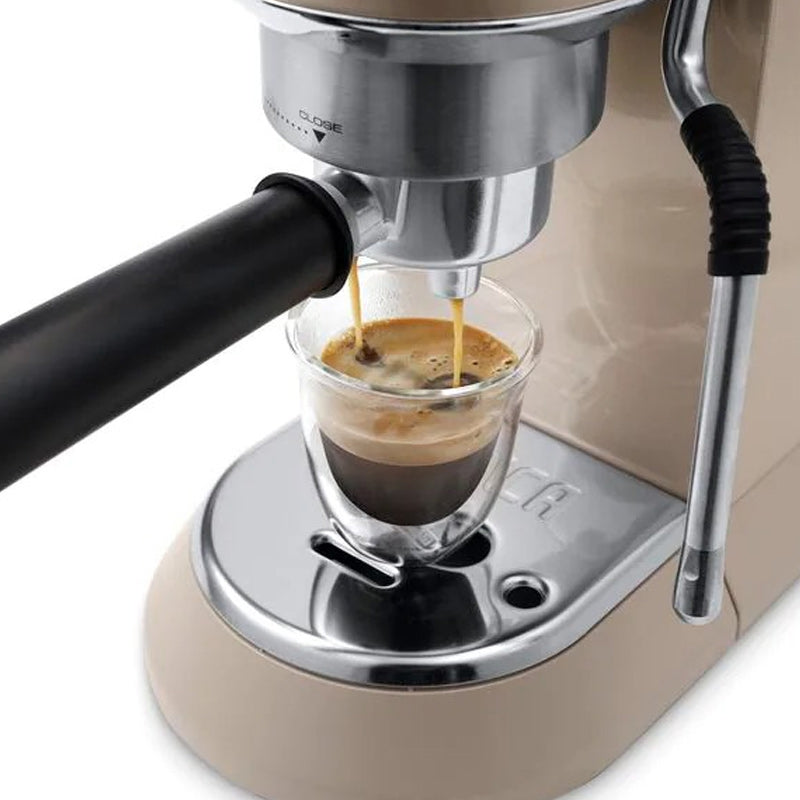 Dedica Ec 885BG Delonghi extraction